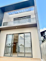 Changi Grove (D17), Semi-Detached #569287981